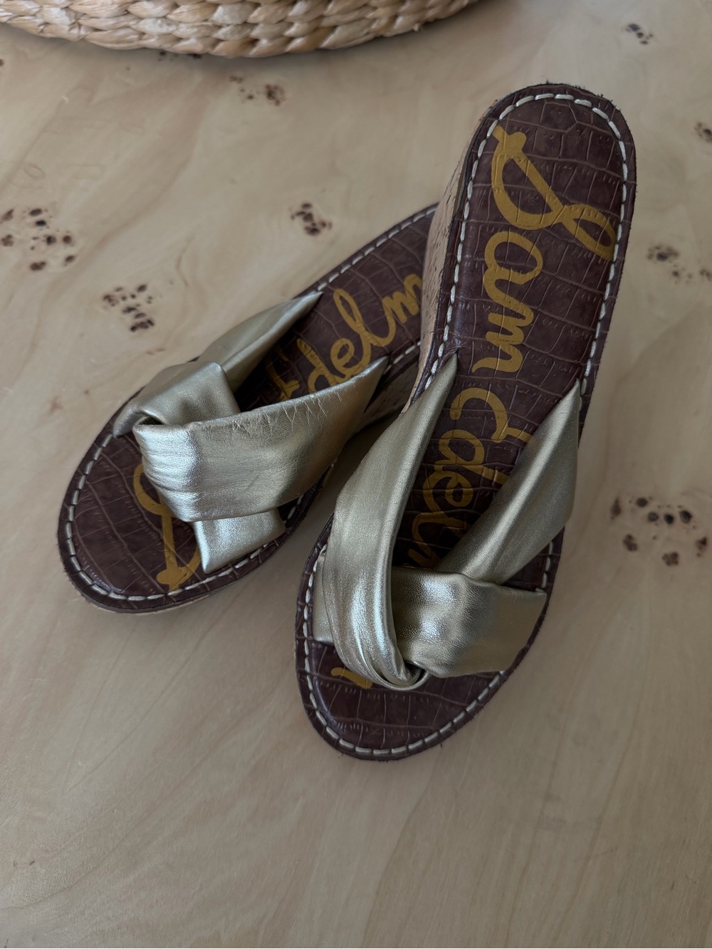 Sam Edelman Ramsey Metallic Gold Knot Slide Sandals